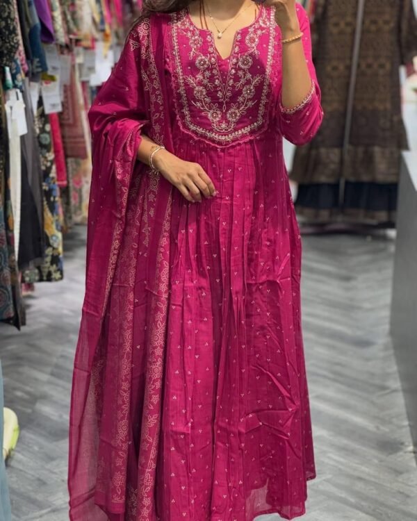 Anarkali Printed Kurta With Malmal Dupatta Set - Image 20