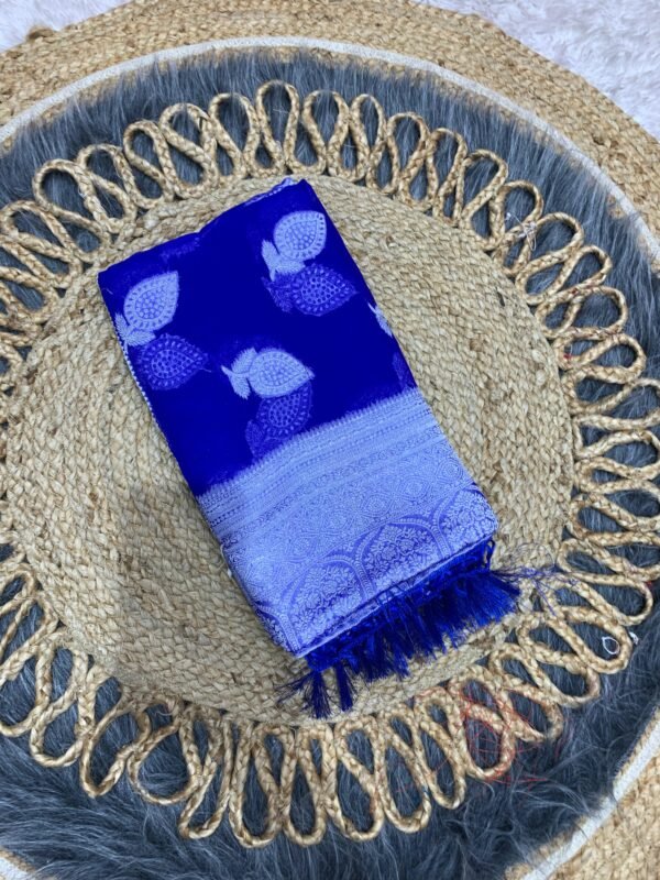 Buttha Design With Tassels - Image 3