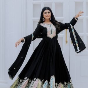Gown set