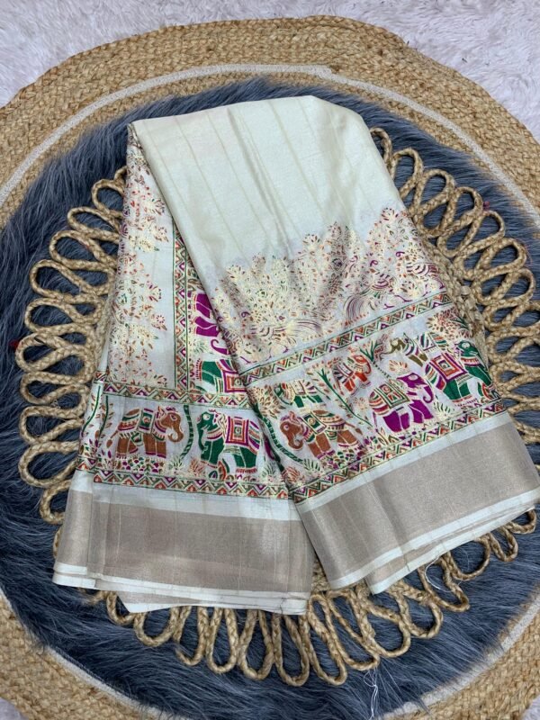 Silk Saree With Grand Pallu