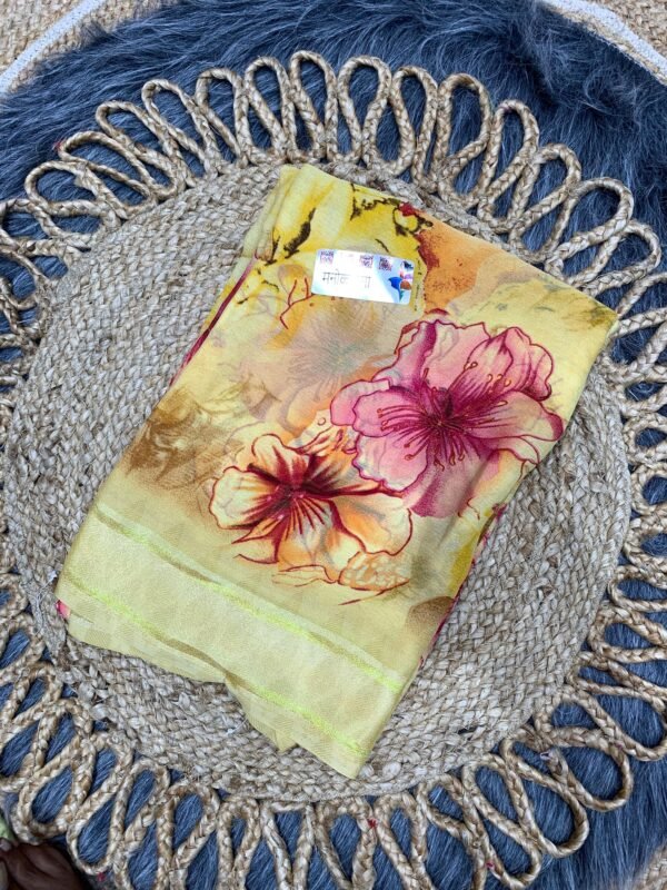 Charming Muskan Patta Saree - Image 4