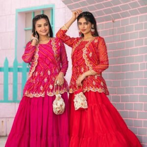 Holi Spacial Bandheji Crop Top