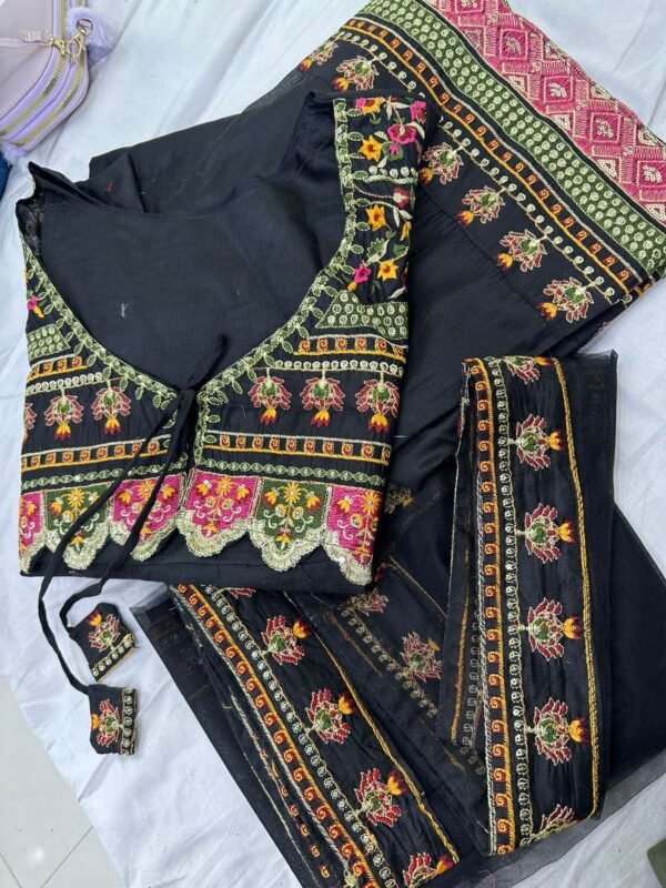 Anarkali Gown With Dupatta Set - Image 6