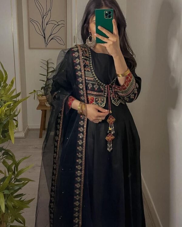 Anarkali Gown with duppatta set