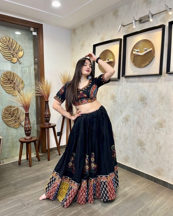 Prited Lahenga Choli With Dupatta
