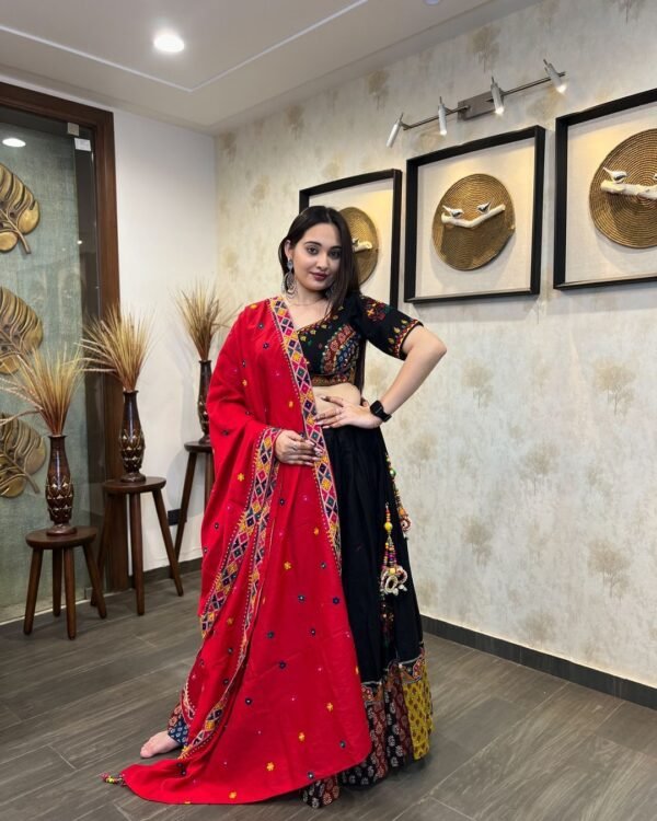 Prited Lahenga Choli With Dupatta