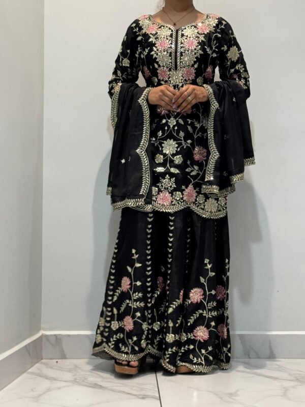 Elegant Kurti Set