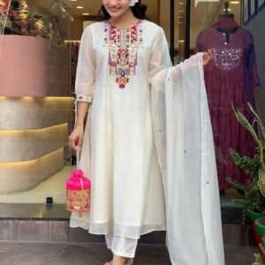 Primium Chanderi suit